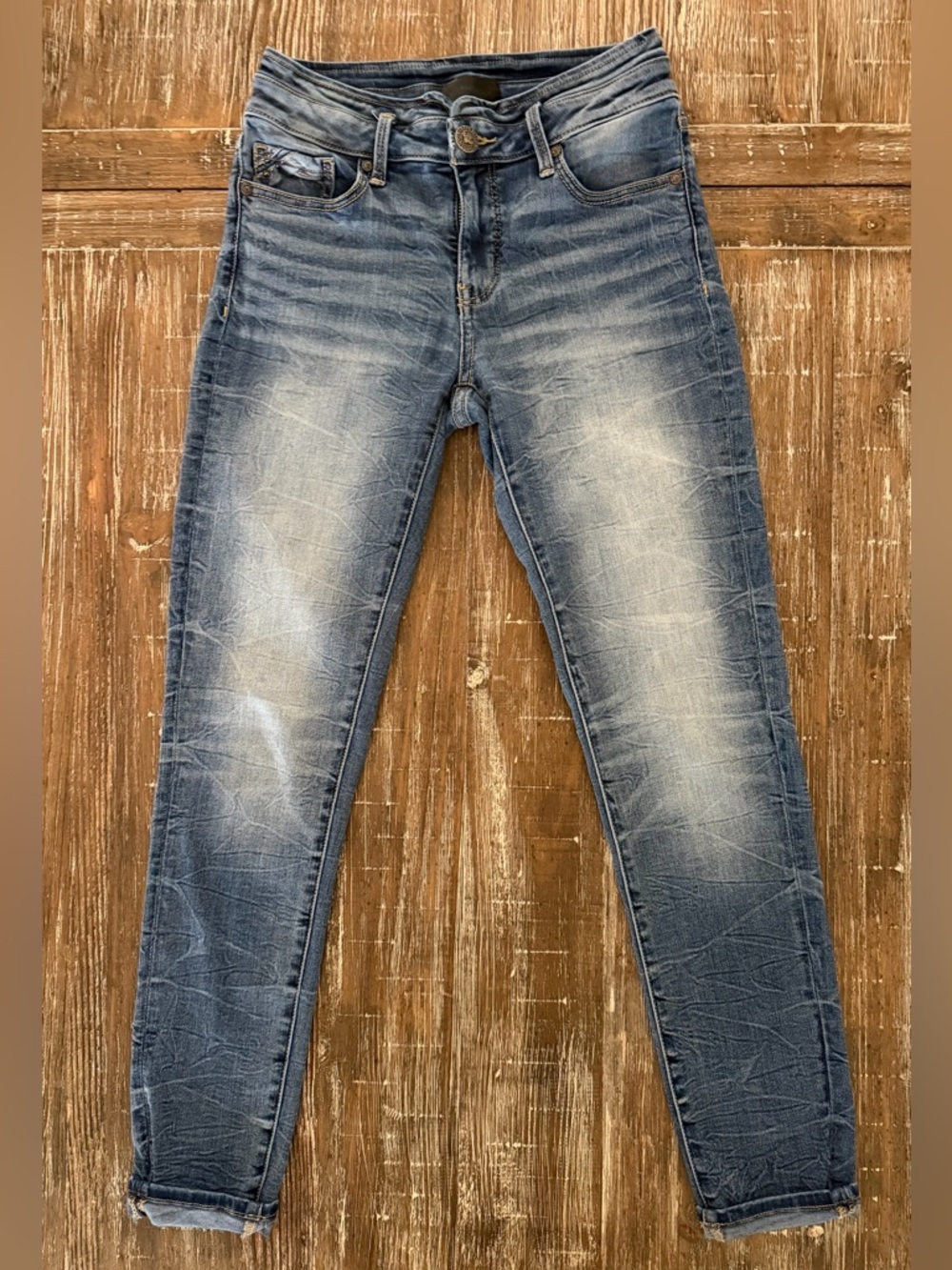 Buckle Black Fit No. 53 Skinny Jeans in Distressed Medium Blue Wash - Women’s 26